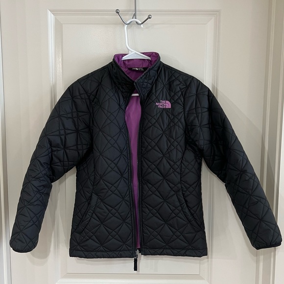 The North Face Quilted Puffer Jacket - Picture 1 of 3